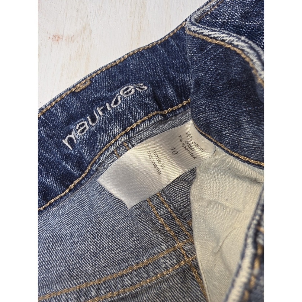 Maurice's High-Rise Denim Shorts Medium Wash Women's Size 10 - Picture 2 of 7